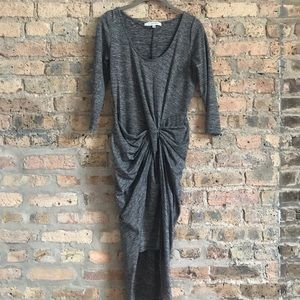 Worn 1 Time! Jersey midi with twist front detail